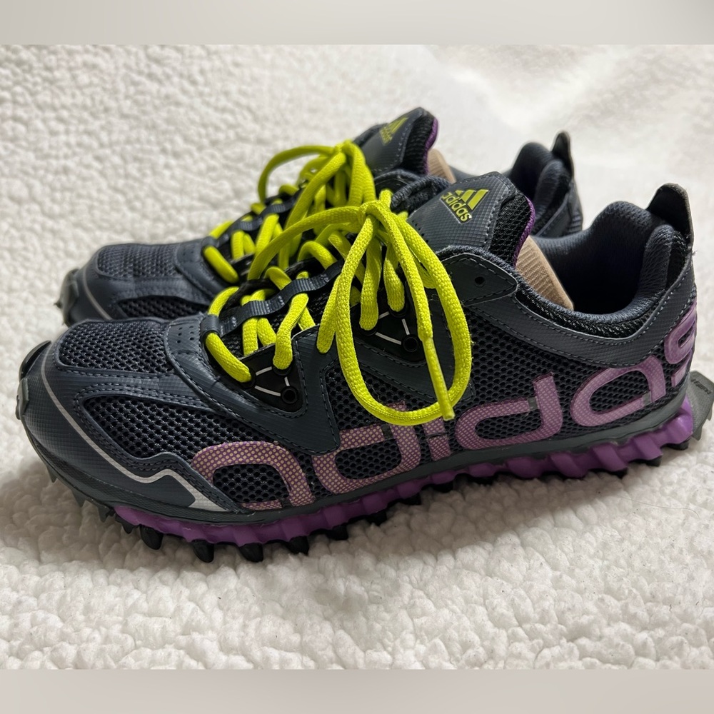 Adidas Size 8.5. Excellent Condition.